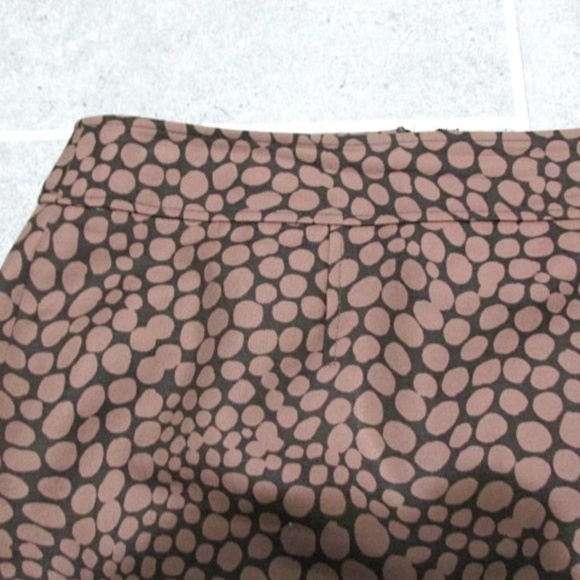 Ann Taylor LOFT Silk/Cotton Blend Pencil Skirt, Size 6 - Picture 5 of 7